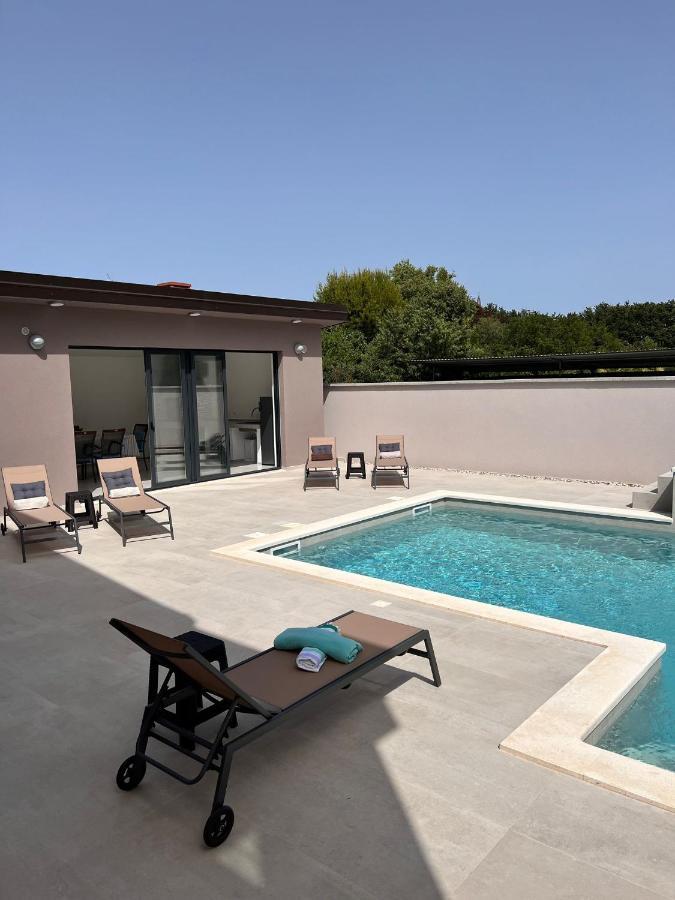 Villa Vida, Medulin - Bazen I Jacuzzi Ngoại thất bức ảnh